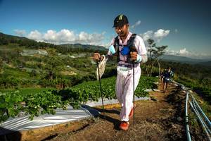 BIB: 2606
                            <button type="button" onclick="openModal(19124938)" class="btn btn-primary btn-sm float-right btn-popup" data-toggle="modal" data-target=".modal-high-quality">
                        <i class="fas fa-shopping-cart"></i> Add to Cart
                    </button>
                                            <button type="button" onclick="isThisMe(19124938, true)" class="btn btn-success btn-sm float-right btn-popup btn-isme hidden" data-toggle="tooltip" data-placement="bottom" title="นี่คือรูปของคุณใช่ไหม คลิกที่นี่เพื่อเอาเข้าอัลบั้ม">
                        <i class="fas fa-plus"></i> Add to album
                    </button>
                    <button type="button" onclick="isThisMe(19124938, false)" class="btn btn-warning btn-sm float-right btn-popup btn-isnotme hidden">
                        <i class="fas fa-ban"></i> Remove from album
                    </button>